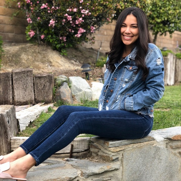 Meet your Posher, Shannon - Picture 1 of 1